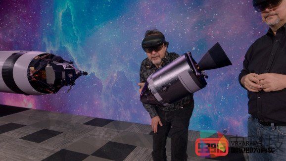 微软Hololens 2开发者版本发货售价3500美元