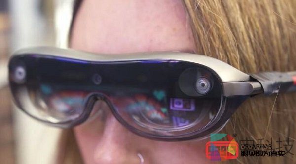 联想发布新款AR眼镜原型Lenovo AR Concept Glasses