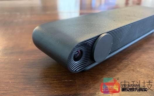 Facebook推出AR硬件Portal TV支持远程通话