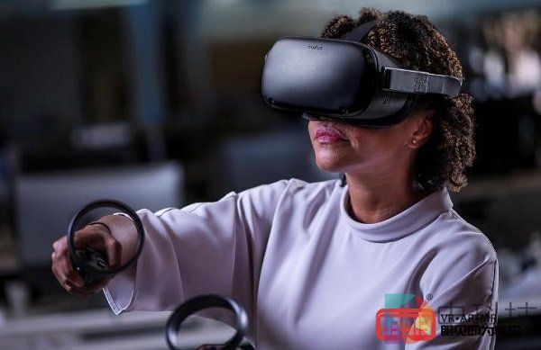 沃尔玛在旗下4500多家门店中部署了VR头戴设备