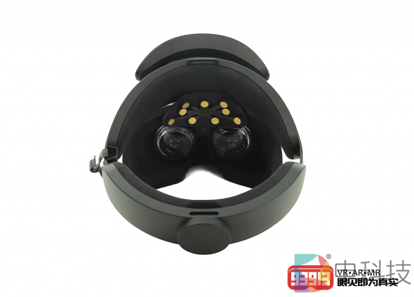 Looxid Labs推出Oculus Rift S版本Looxid Link