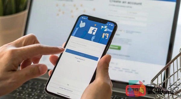 Facebook移动app对于某些内容提供“Open in VR”选项