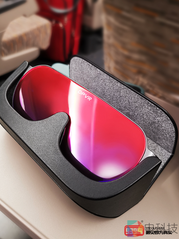 大朋VR超轻薄眼镜发布在即