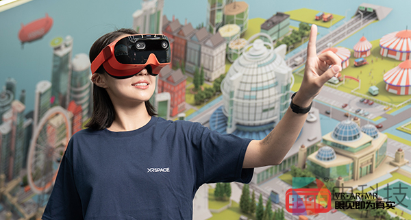 携手17年同窗好友，周永明想打造一个怎样的XR健康生活形态？