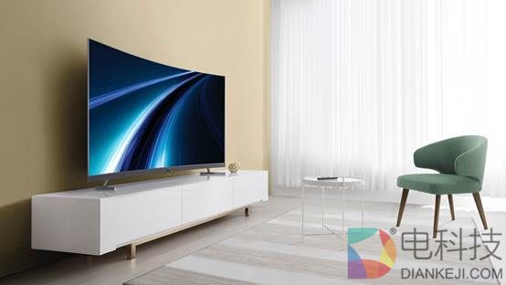 调和两端成大器，TCL P5超薄新曲面电视的寻常与惊艳