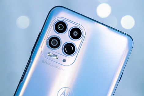 【新闻稿】1999元起，新一代旗舰motorola edge s发布，全球首发骁龙870处理器2215.png