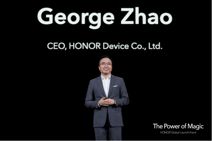  荣耀Magic4系列在2022世界移动通信大会上正式发布