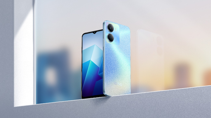  “性能续航小超人”iQOO Z7系列登场：售价仅1299元起
