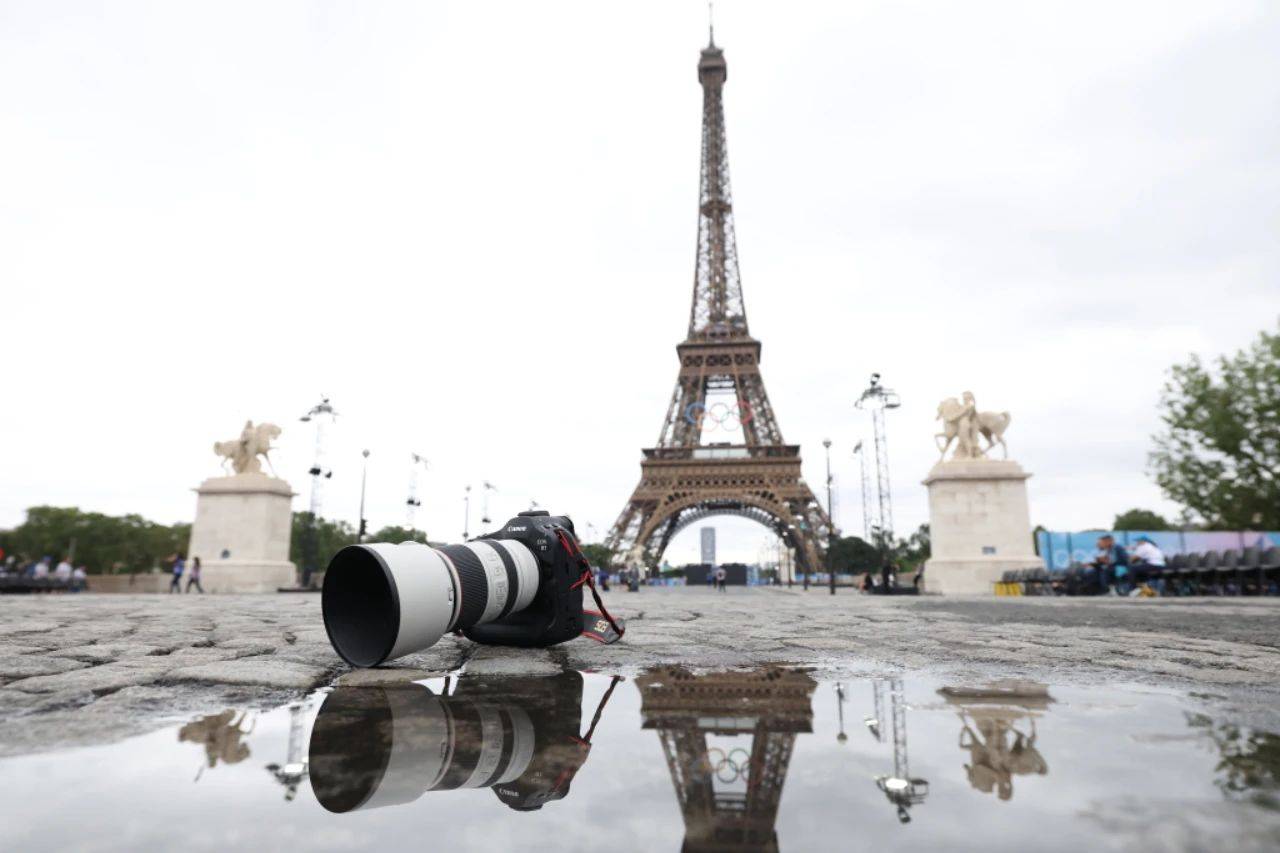 速度与智能的完美融合：佳能EOS R1体育摄影新选择