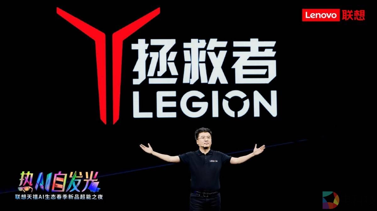 轻薄本也能高性能？联想拯救者Y9000X“银翼天使”颜值与实力兼得