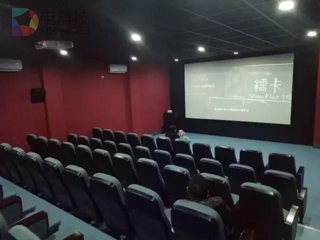 春节档&ldquo;手写票&rdquo;屡禁不止 小镇影院偷了周星驰的票房？