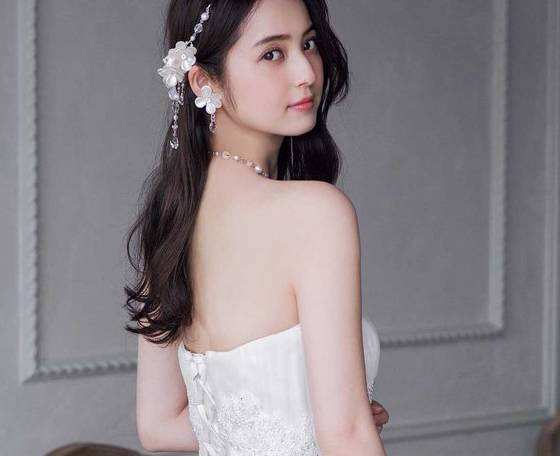 日本女神佐佐木希宣布怀孕！看到她老公的颜值宅男已哭晕