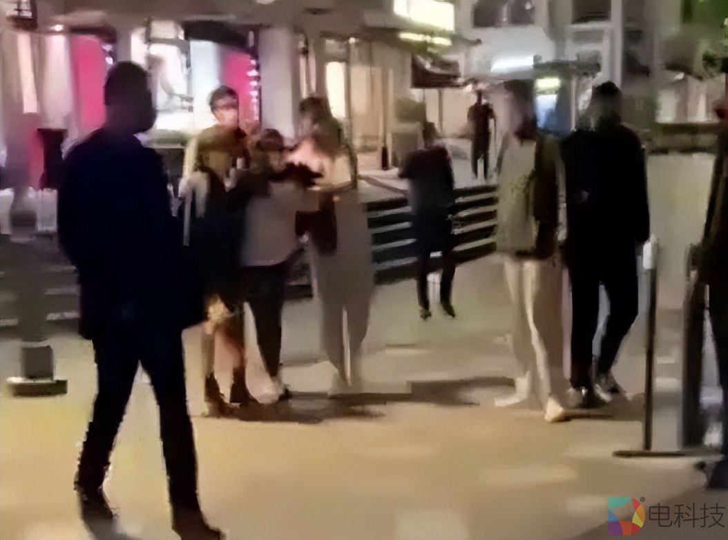 《中国好声音》塌房早有预警，那些年被蓝台坑过的还有谁？