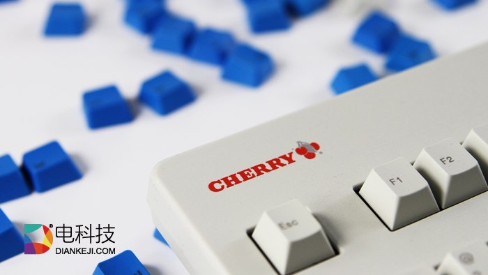 程序员高兴坏了！魅族送来了把CHERRY机械键盘