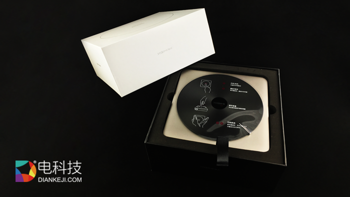 假装自己是黑胶唱机的无屏电视——极米Z4X