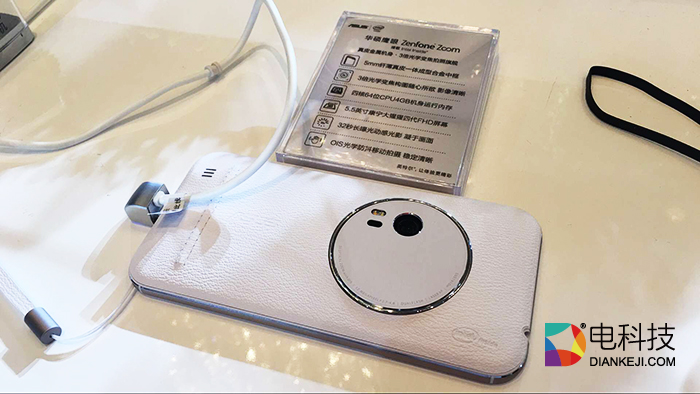安卓版诺基亚1020？华硕ZenFone Zoom真机实拍