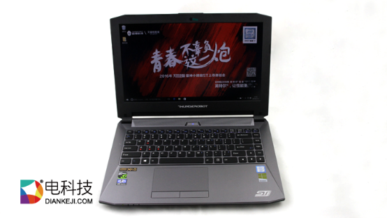 雷神ST-R1游戏本开箱：夜色中的小钢炮