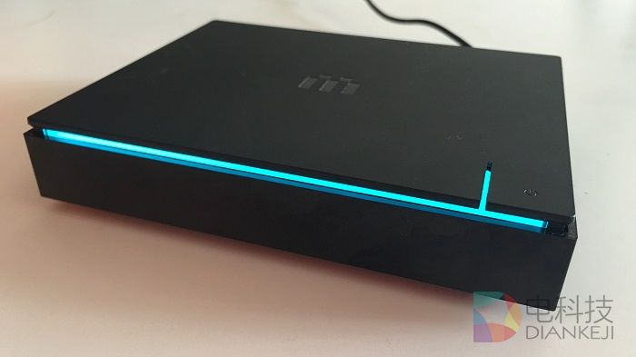 腾讯微游戏机创维miniStation首发开箱：灯光抢眼 不带手柄