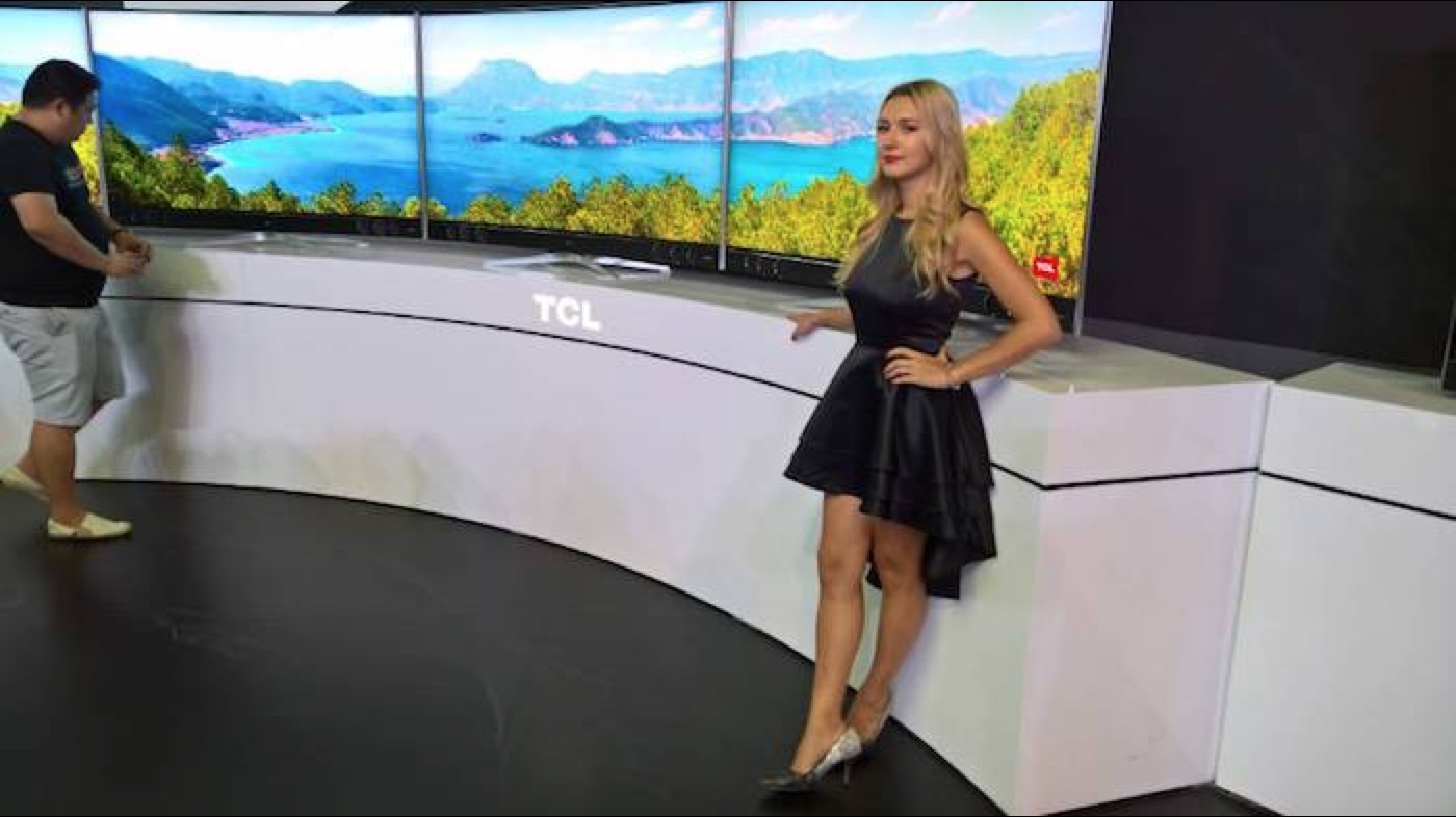 欧美大长腿助阵 TCL高端副品牌XESS创逸定义高端电视新标准