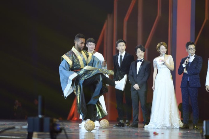 5亿红包雨倾城 苏宁易购携手杨洋、张天爱打造High购夜