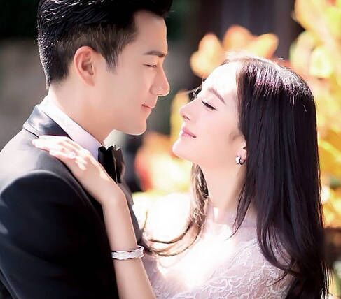 杨幂刘恺威再离婚 上海迪士尼惊现采花大盗