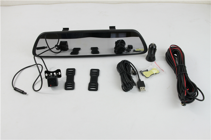 碰瓷太猖狂 停车太麻烦 360行车记录仪M301让你化身老司机