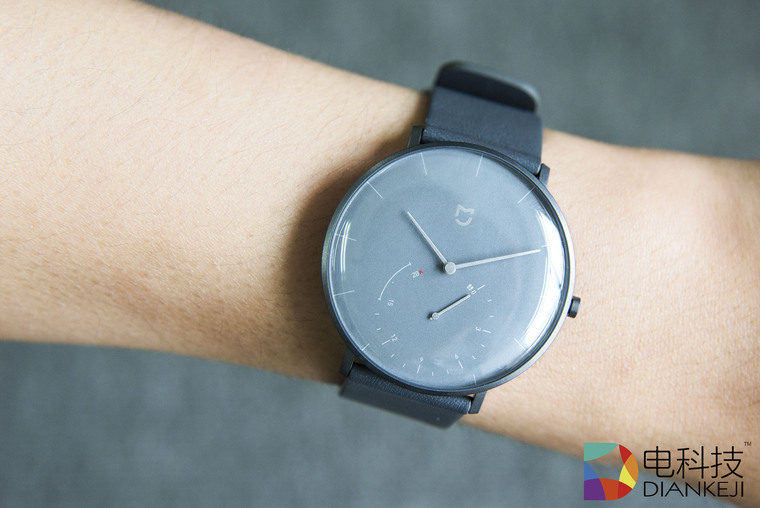 小米石英表：不锈钢双表盘瞬间对时，雷军的西铁城手表可以换了