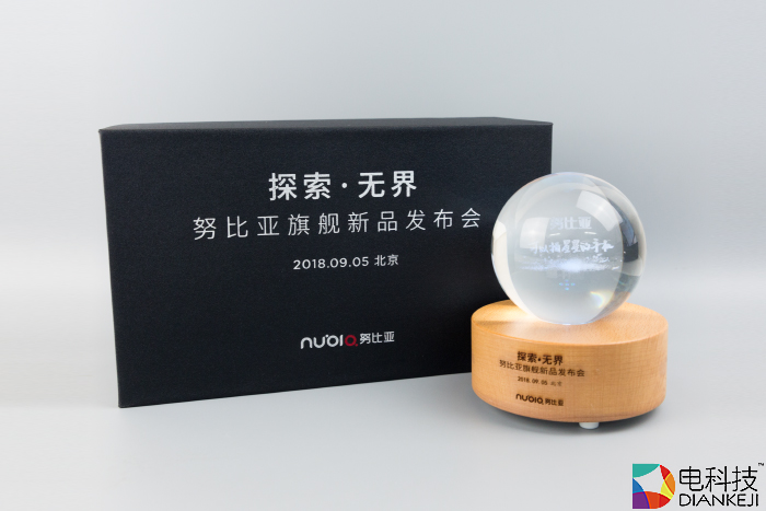 努比亚新品发布会邀请函来了，“无界星空”暗示新惊喜？