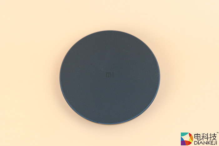 小米无线充电器-2.jpg