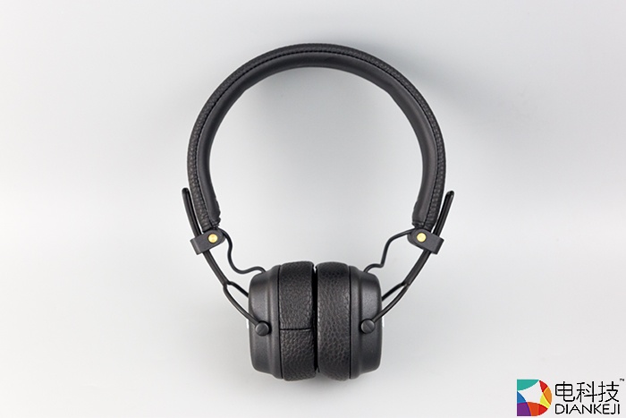 头戴耳机-3.jpg