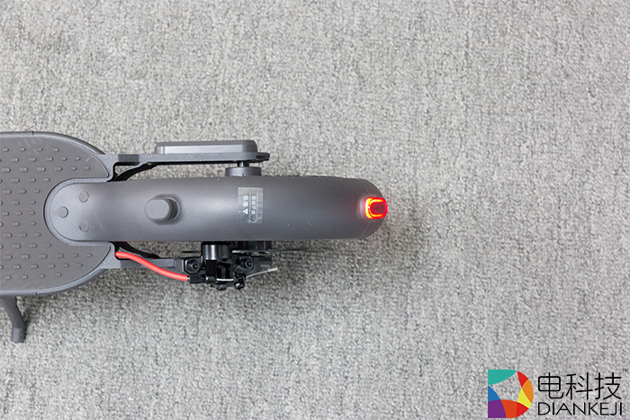 小米电动滑板车Pro