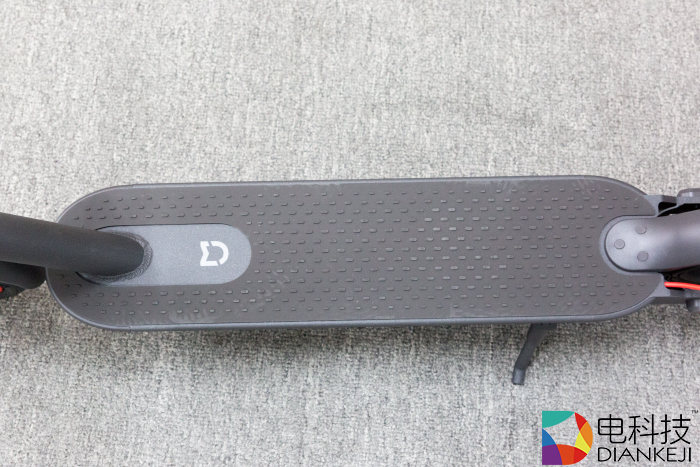 小米电动滑板车Pro