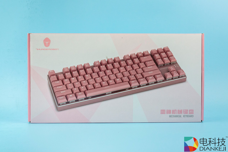 少女风机械键盘，雷神K750C带你玩转游戏人生