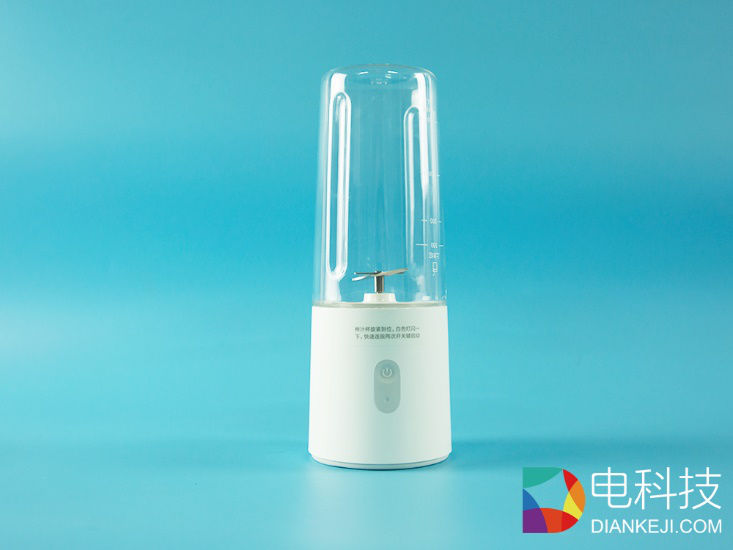 随身果汁店，米家便携榨汁机教你40s内制作冰凉夏日饮品