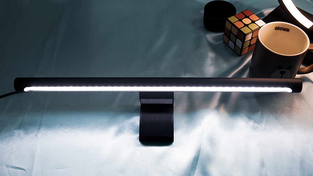 米家显示器挂灯图赏：照亮你的夜晚只需199元