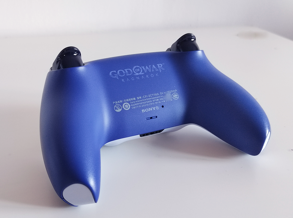7 DualSense 无线控制器.png