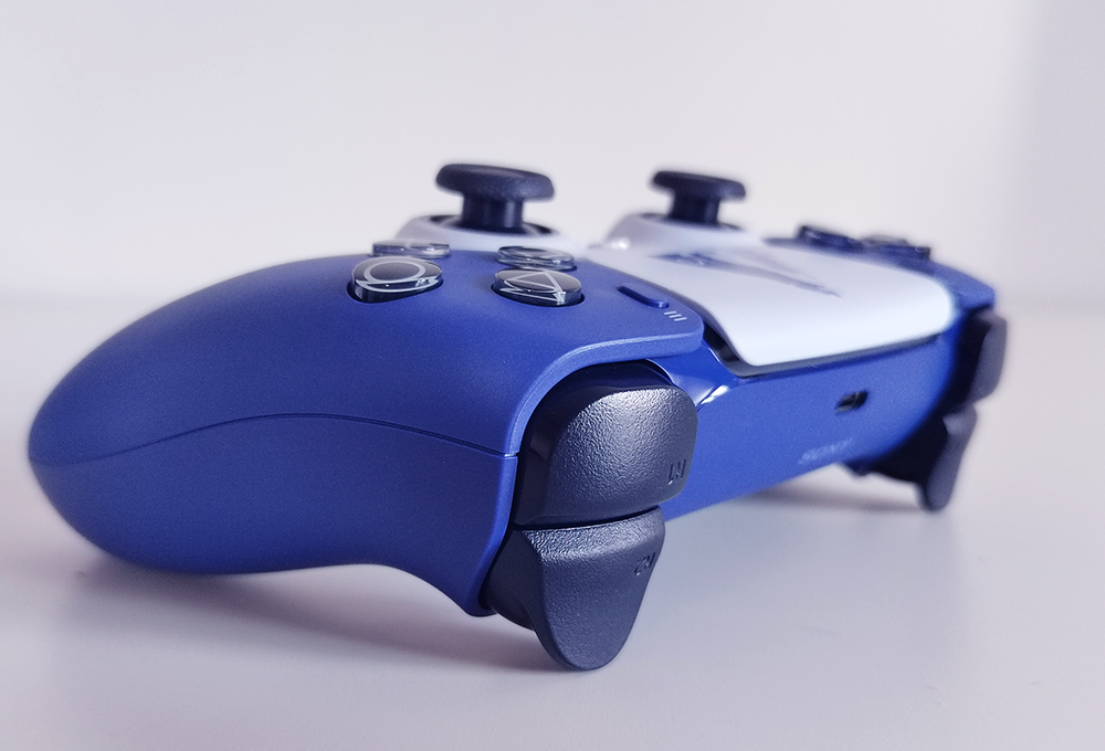 5 DualSense 无线控制器.png