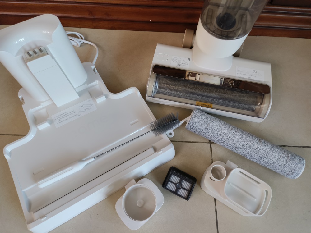  追觅无线蒸汽洗地机T12图赏：吸拖洗烘全能，家庭必备清洁神器