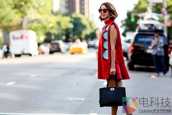 拍照丑哭自己？11个小技巧让你更上相