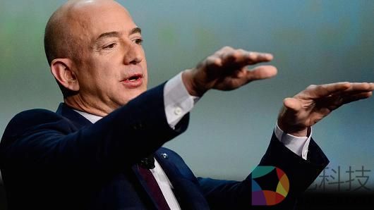 亚马逊股价猛涨，贝索斯距超越比尔盖茨成全球首富仅一步之遥