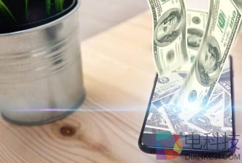 罗永浩再评苹果抽取30%打赏费：流氓黑社会