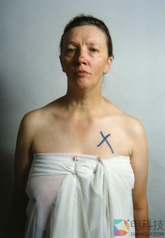 有的自拍能在朋友圈收获几个赞 有的却能卖几百万