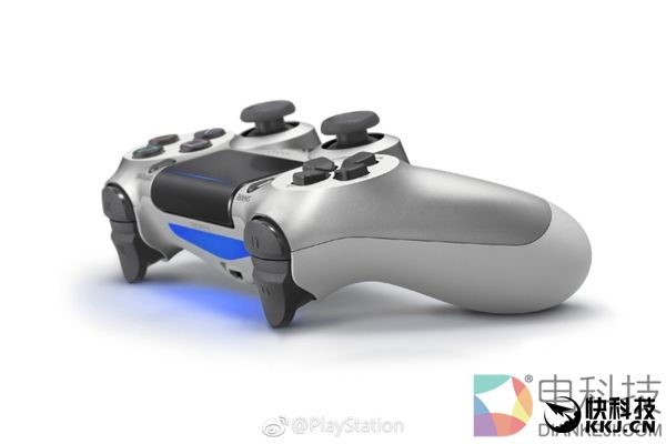 港版土豪金/东北银PS4发布 1800元限量