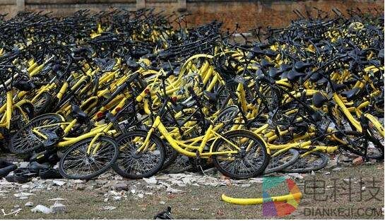 小学生空手开ofo车锁 并劝路人别扫码