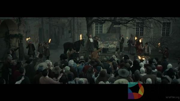 吃饭前先拍照发圈?这事儿如果发生在中世纪……