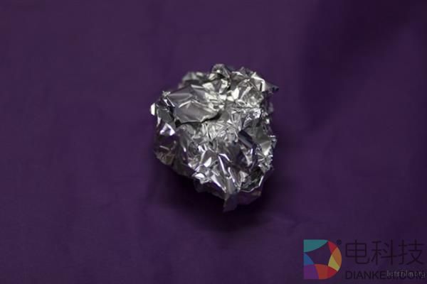 在家轻松打造迷人散景墙 这个方法太赞