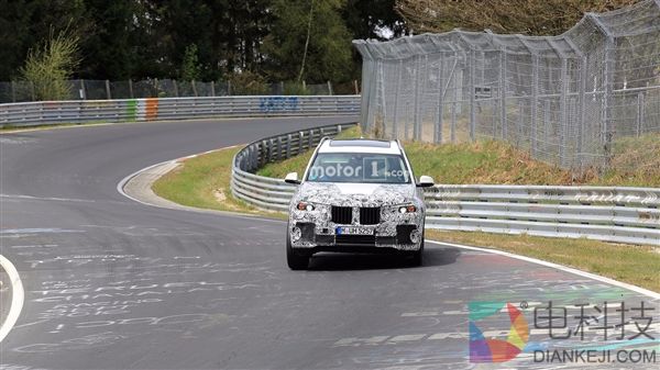 宝马首款七座SUV！全新X7豪华到令奥迪奔驰侧目