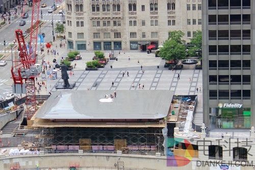 苹果新零售店竟用Macbook做穹顶：画面赞叹