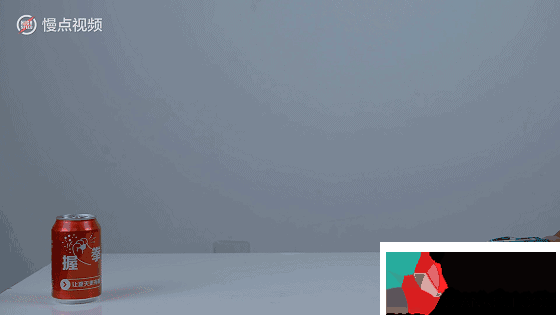 实测风靡网络的“牙签弩”：威力巨大 一箭射穿可乐罐