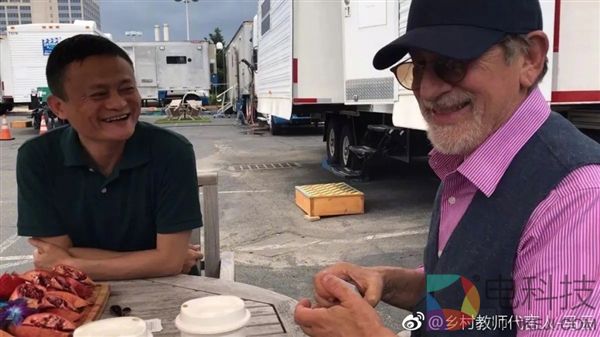 马云纽约见美国最牛导演：暂时弃当电影导演想法